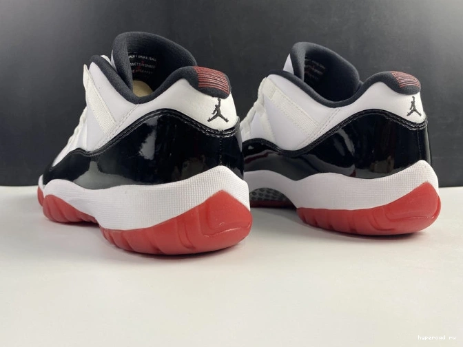 AV2187-160 11 Retro Jordan Air Low Concord Bred 1014